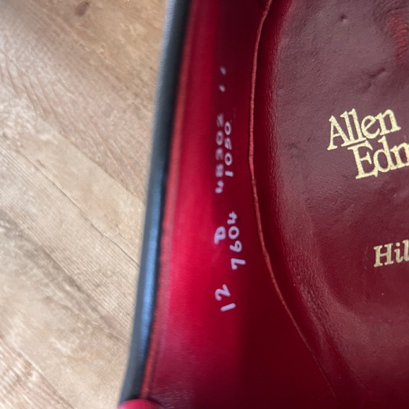 Allen Edmonds Men’s Hillcrest Oxford Shoes - Picture 7 of 7